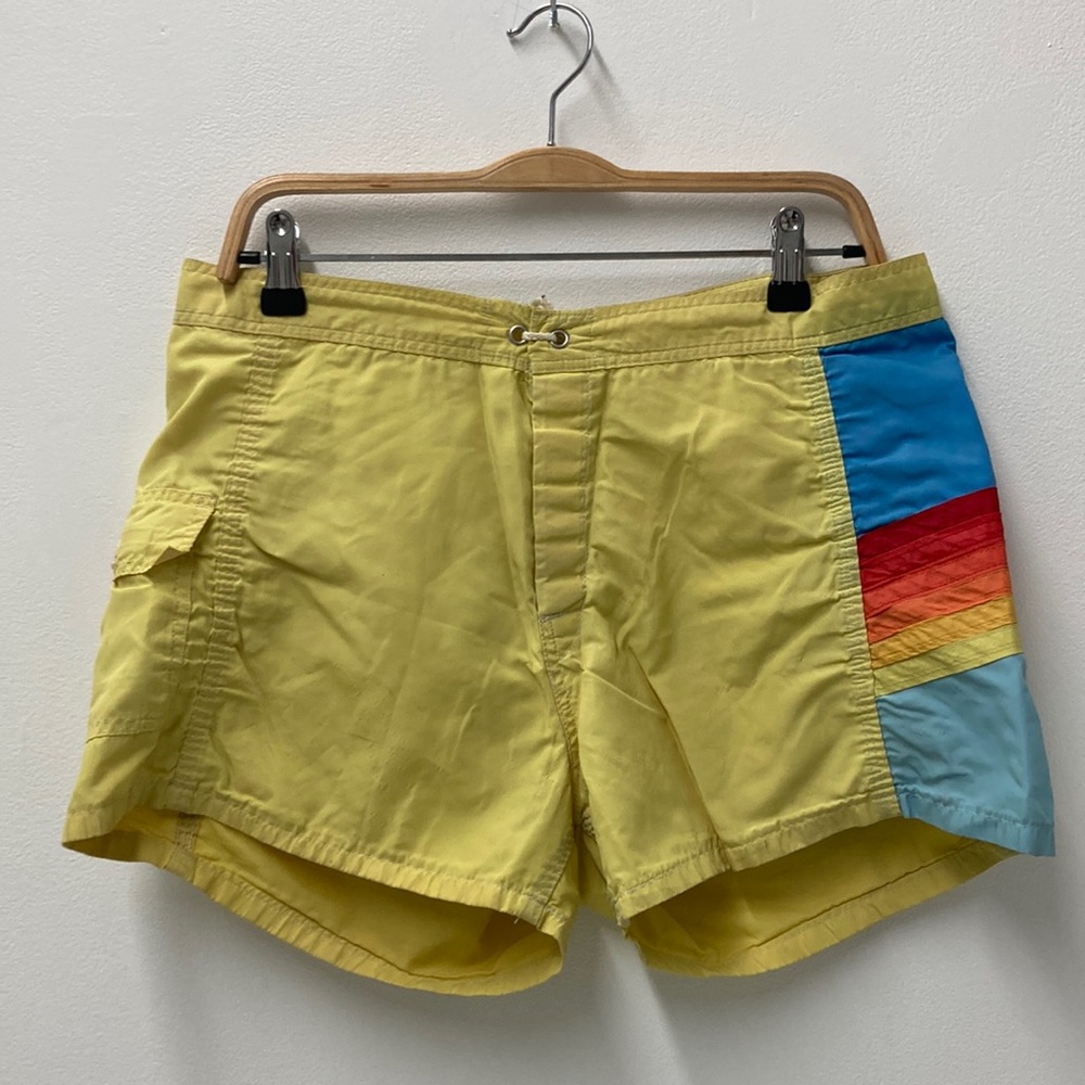 Rare Vintage 70s 80s Yellow Sunset Gradient Rainbow Sundek Swim Shorts Size M
